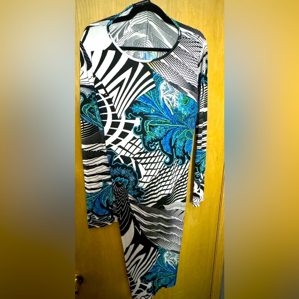 Bodycon Dress - Picture 2 of 5